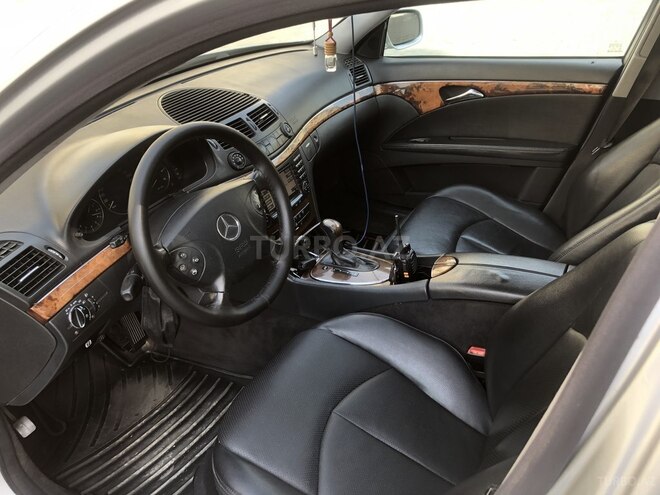 Mercedes E 220 2003, 230,000 km - 2.2 l - Xırdalan