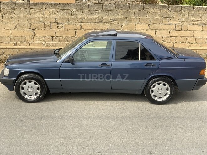 Mercedes 190 1990, 325,000 km - 2.0 л - Bakı