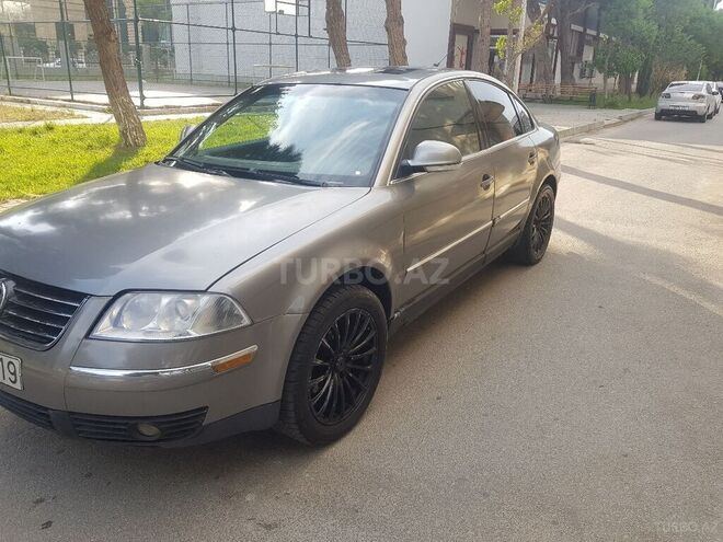 Volkswagen Passat 2004, 254,000 km - 1.8 л - Bakı