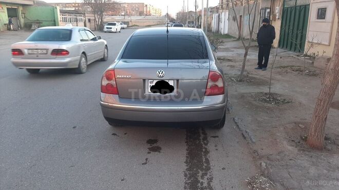 Volkswagen Passat 2004, 410,000 km - 1.8 l - Bakı