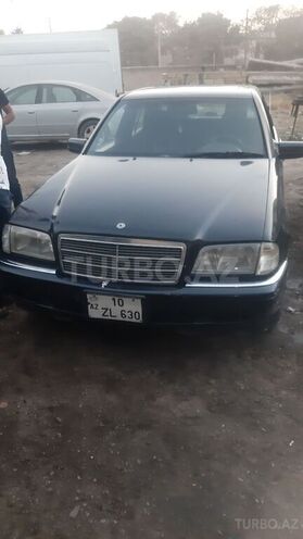 Mercedes C 230 1997, 275,000 km - 2.3 l - Bakı