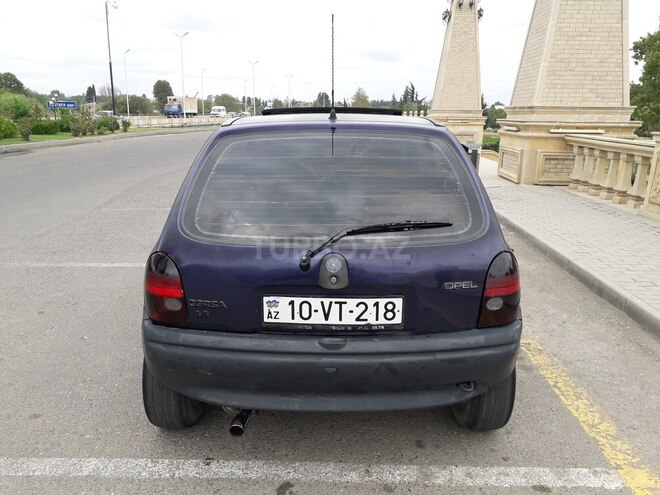 Opel Corsa 1996, 250,000 km - 1.4 l - Qazax