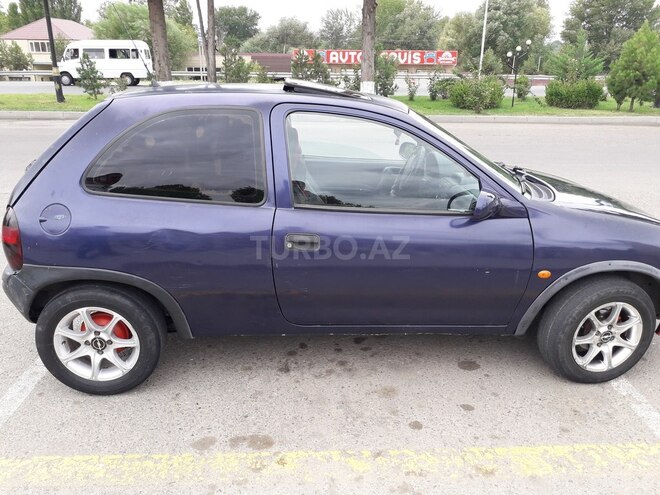 Opel Corsa 1996, 250,000 km - 1.4 l - Qazax