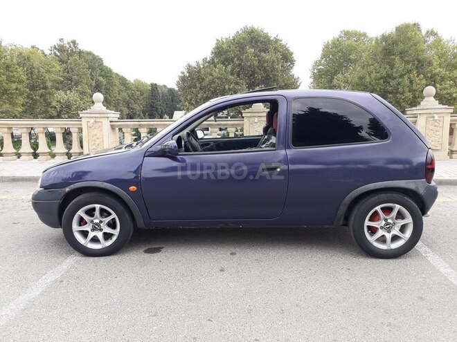 Opel Corsa 1996, 250,000 km - 1.4 l - Qazax