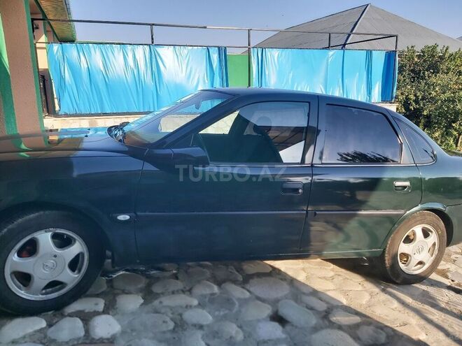 Opel Vectra 1998, 538,000 km - 1.6 л - Bakı