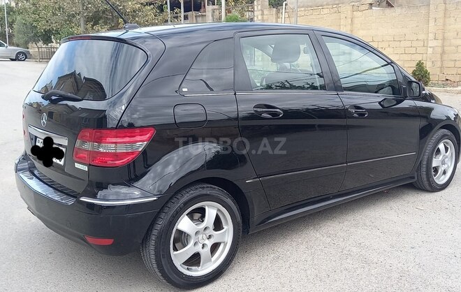 Mercedes B 170 2008, 149,000 km - 1.7 л - Bakı
