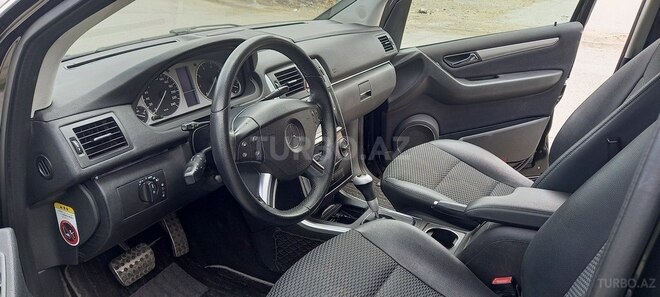 Mercedes B 170 2008, 149,000 km - 1.7 л - Bakı