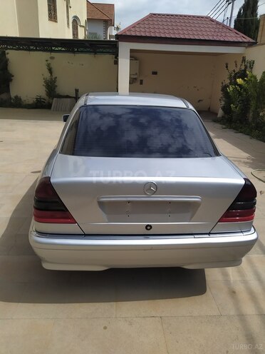 Mercedes C 240 1999, 245,000 km - 2.4 л - Bakı