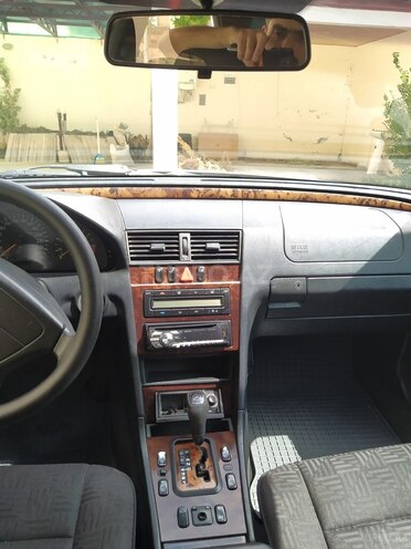 Mercedes C 240 1999, 245,000 km - 2.4 л - Bakı