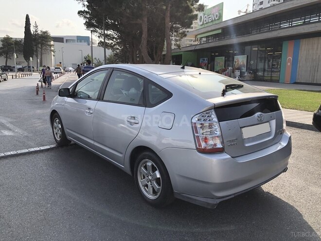 Toyota Prius 2009, 188,000 km - 1.5 l - Bakı