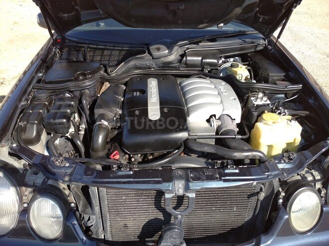 Mercedes E 270 1999, 396,000 km - 2.7 l - İmişli