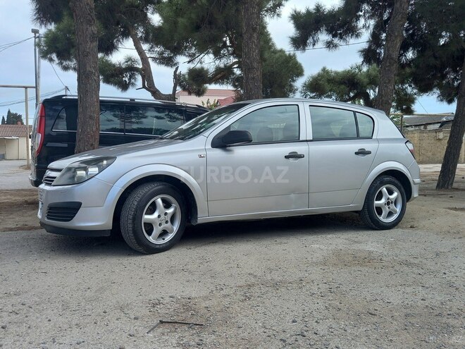 Opel Astra 2004, 225,000 km - 1.4 l - Bakı