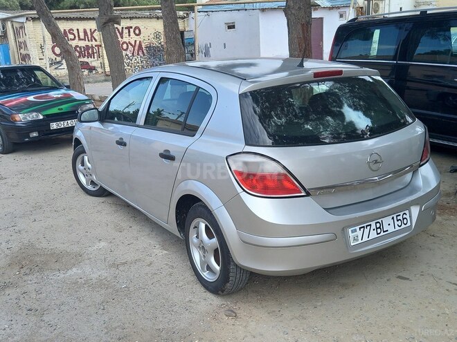 Opel Astra 2004, 225,000 km - 1.4 l - Bakı