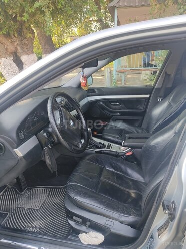 BMW 528 1998, 286,446 km - 2.8 l - Şirvan