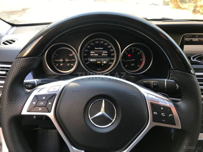 Mercedes E 220 2014, 180,000 km - 2.2 л - Bakı