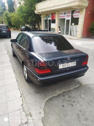 Mercedes C 180 1999, 330,000 km - 1.8 l - Bakı