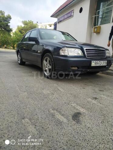 Mercedes C 180 1999, 330,000 km - 1.8 l - Bakı