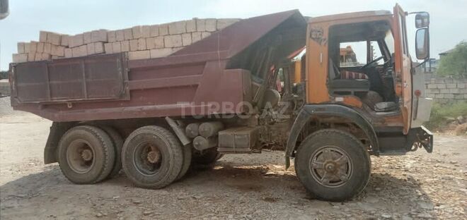 KamAz 55111 1989, 300,000 km - 11.0 l - Qobustan