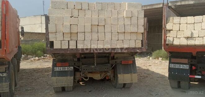 KamAz 55111 1989, 300,000 km - 11.0 l - Qobustan