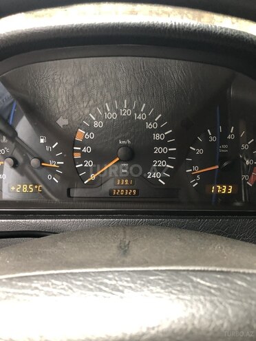 Mercedes C 200 1997, 320,000 km - 2.0 l - Cəlilabad