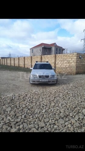 Mercedes C 220 2000, 253,000 km - 2.2 l - Bakı