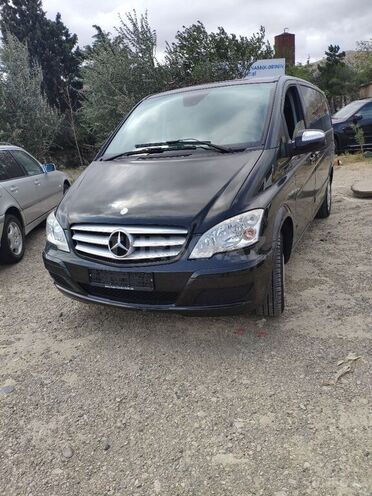 Mercedes V 220 2011, 247,123 km - 2.2 l - Bakı