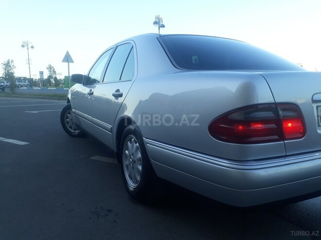 Mercedes E 230 1997, 363,612 km - 2.3 л - Sumqayıt