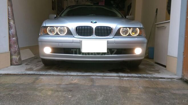 BMW 525 2001, 151,000 km - 2.5 l - Bakı