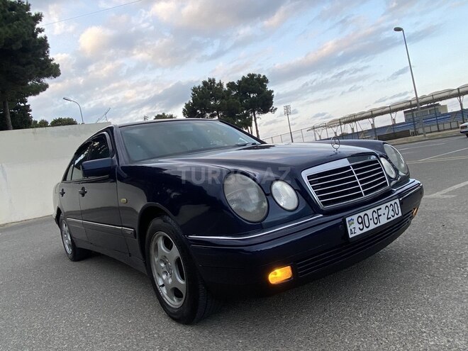 Mercedes E 230 1997, 221,700 km - 2.3 л - Xırdalan
