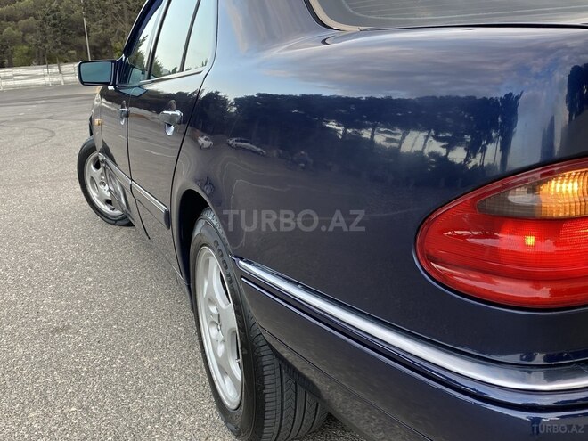 Mercedes E 230 1997, 221,700 km - 2.3 л - Xırdalan