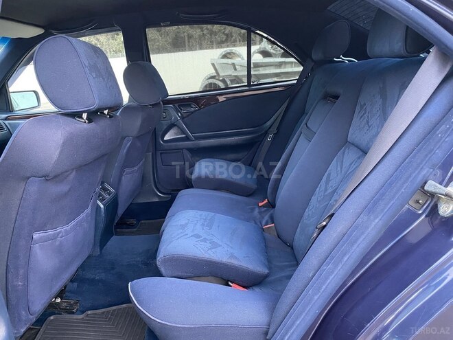 Mercedes E 230 1997, 221,700 km - 2.3 л - Xırdalan