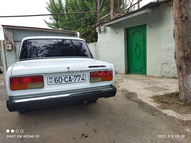 LADA (VAZ) 2107 2005, 165,000 km - 1.6 л - Tovuz