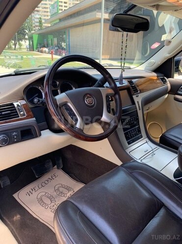 Cadillac Escalade 2013, 11,000 km - 6.2 l - Bakı