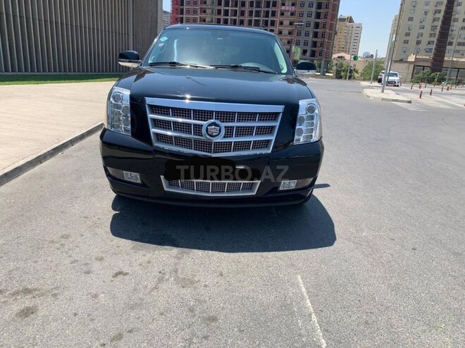 Cadillac Escalade 2013, 11,000 km - 6.2 l - Bakı