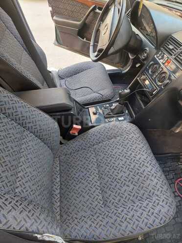 Mercedes C 200 1995, 200,000 km - 2.0 l - Bakı