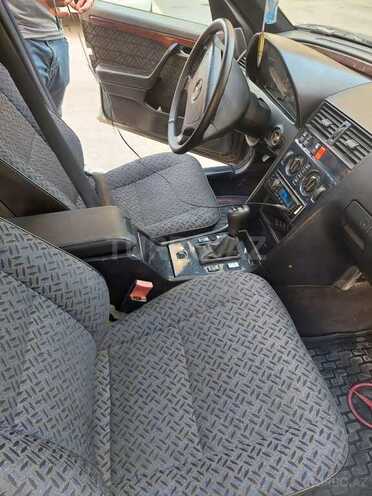 Mercedes C 200 1995, 200,000 km - 2.0 l - Bakı