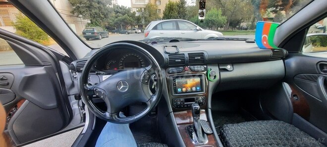 Mercedes C 200 2000, 180,000 km - 2.0 l - Bakı