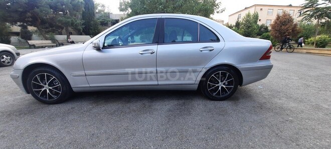 Mercedes C 200 2000, 180,000 km - 2.0 l - Bakı