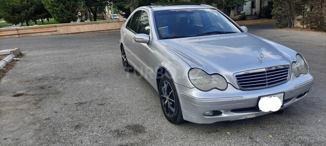 Mercedes C 200 2000, 180,000 km - 2.0 l - Bakı