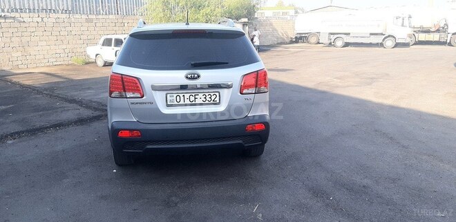 Kia Sorento 2009, 180,000 km - 2.0 l - Bakı