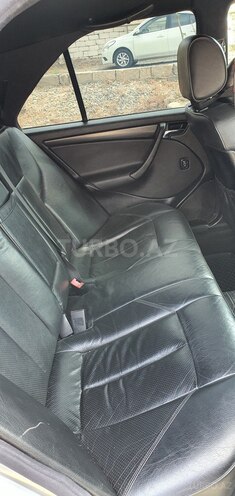 Mercedes C 200 2000, 358,069 km - 2.0 l - Bakı