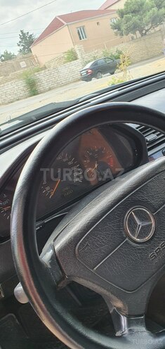 Mercedes C 200 2000, 358,069 km - 2.0 l - Bakı