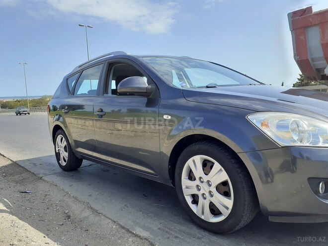Kia Ceed 2009, 160,000 km - 1.6 l - Bakı