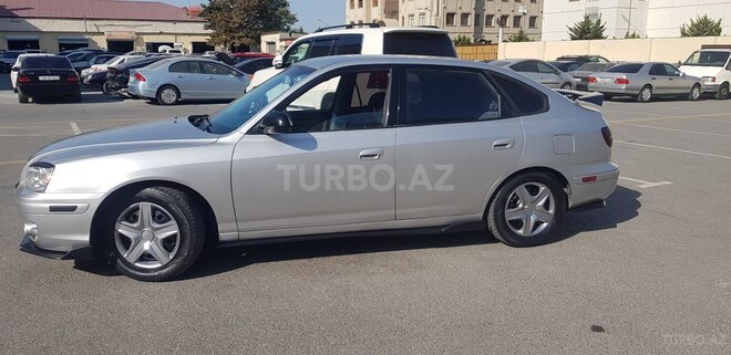 Hyundai Elantra 2004, 235,211 km - 2.0 l - Bakı