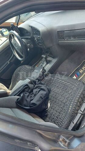 BMW 320 1992, 350,000 km - 2.0 l - Gədəbəy