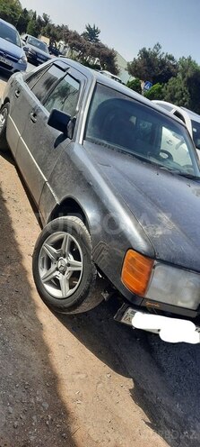 Mercedes E 200 1991, 111,111 km - 2.0 l - Bakı