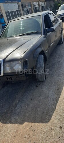 Mercedes E 200 1991, 111,111 km - 2.0 l - Bakı