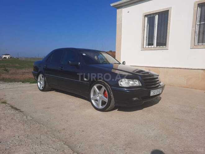 Mercedes C 240 1999, 243,000 km - 2.4 l - Astara