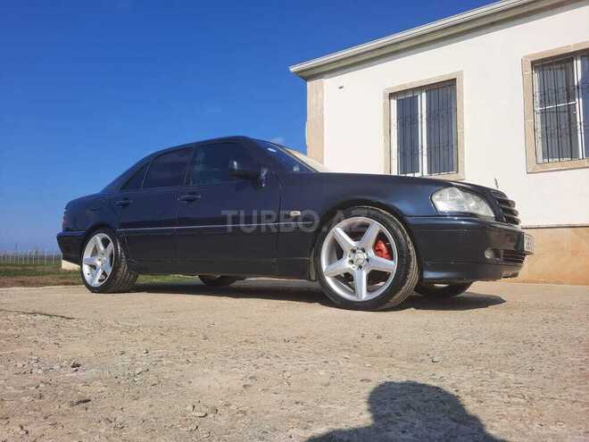 Mercedes C 240 1999, 243,000 km - 2.4 l - Astara
