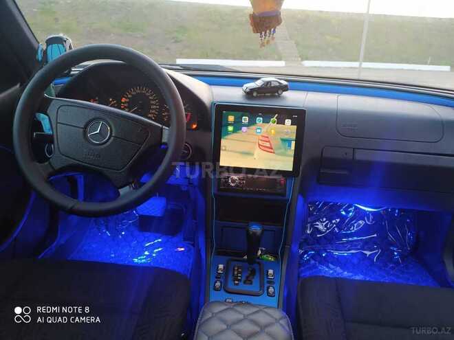 Mercedes C 240 1999, 243,000 km - 2.4 l - Astara